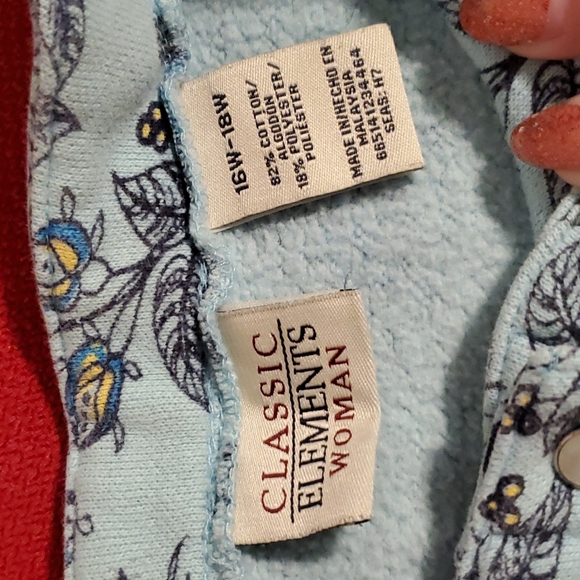 CLASSIC ELEMENTS Woman Floral graphic print top sz. 16w - 18w  EUC - Picture 4 of 7